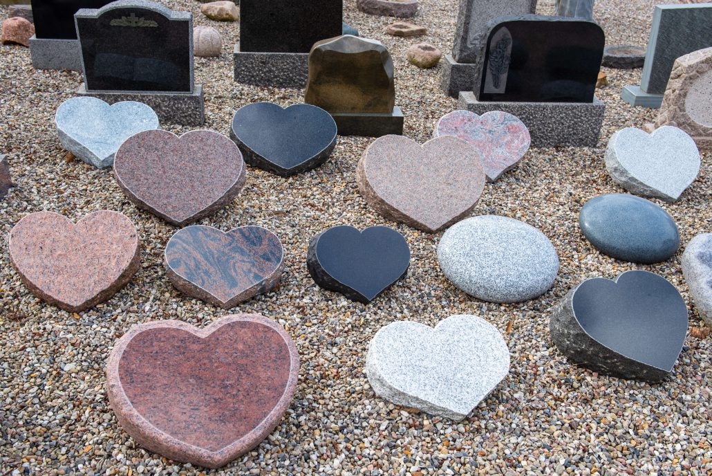 Specialle gravsten fra din Stenhugger på Fyn